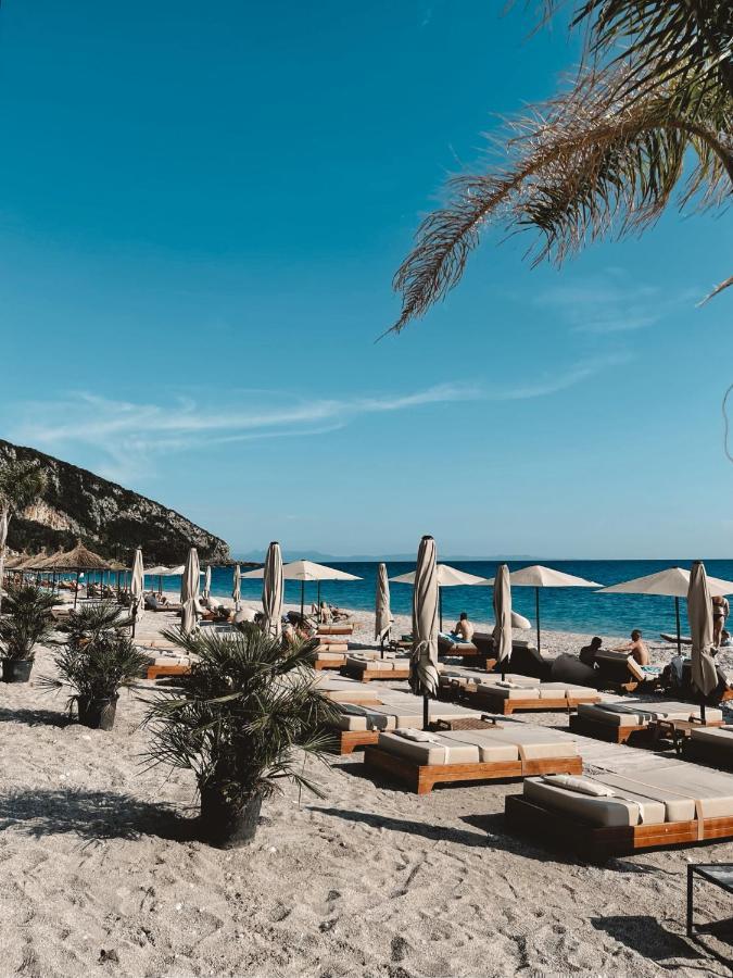 Alevra Hotel Dhërmi Eksteriør billede